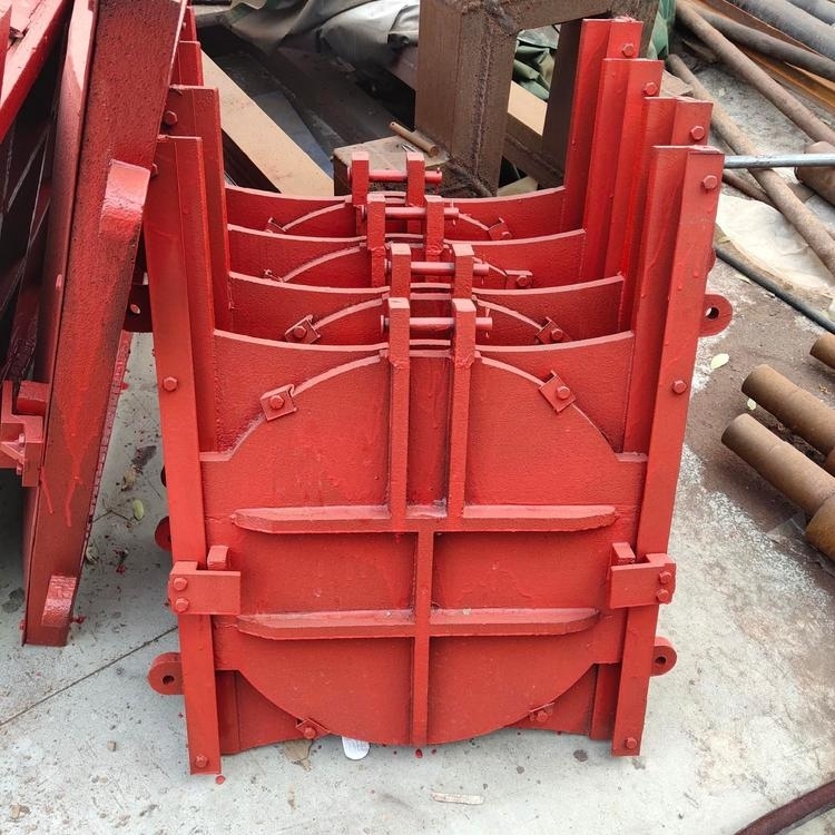 啟閉機閘門(mén)